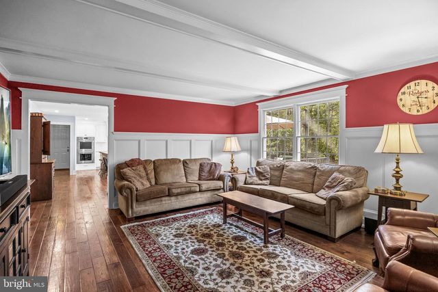 4 IRONGATE LN, Medford, NJ 08055