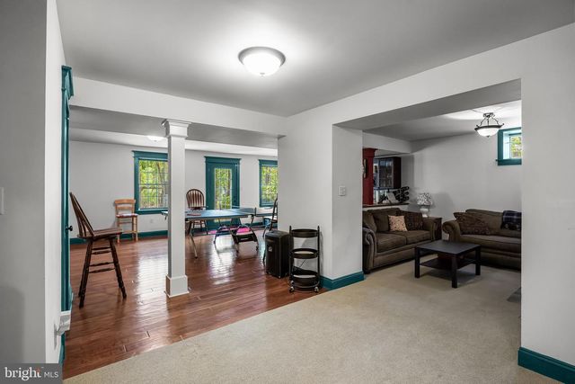 4 IRONGATE LN, Medford, NJ 08055