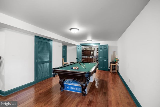 4 IRONGATE LN, Medford, NJ 08055