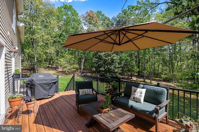 4 IRONGATE LN, Medford, NJ 08055