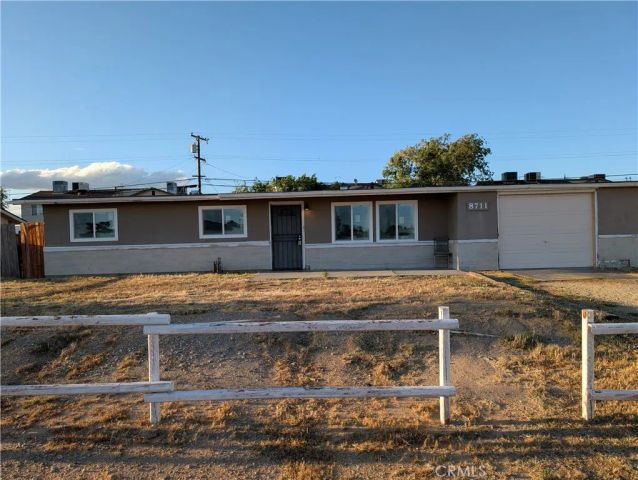 8711 Aspen, California City, CA 93505