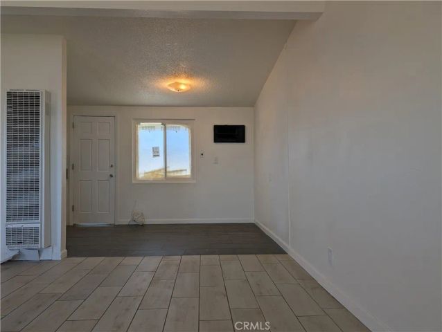 8711 Aspen, California City, CA 93505