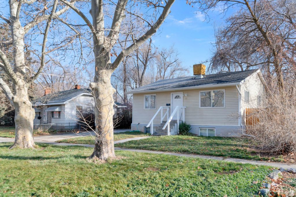 Image 2 of property listing at 3022 MONROE BLVD, Ogden, UT 84401