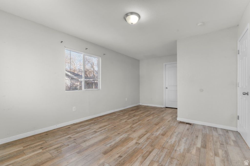 Image 8 of property listing at 3022 MONROE BLVD, Ogden, UT 84401