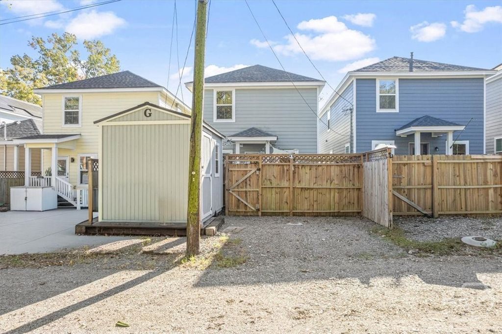 Image 42 of property listing at 506 E 34th Street, Savannah, GA 31401