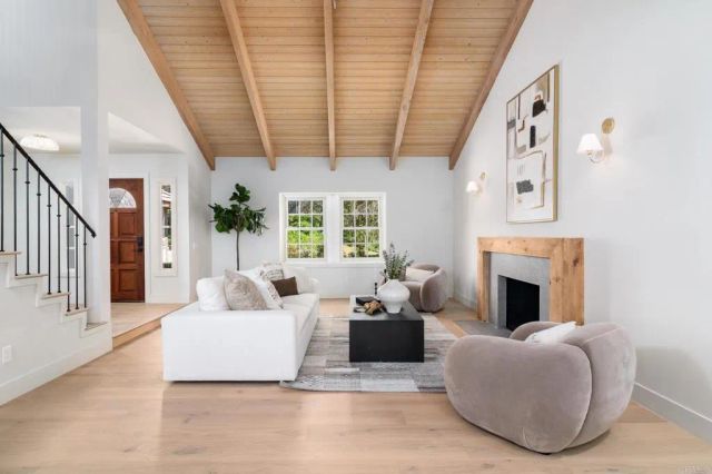 10304 Spruce Grove Ave, San Diego, CA 92131