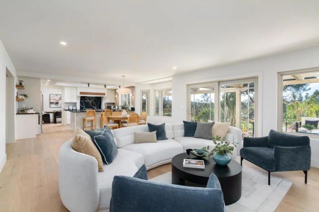 10304 Spruce Grove Ave, San Diego, CA 92131