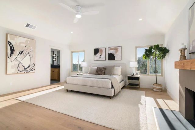 10304 Spruce Grove Ave, San Diego, CA 92131