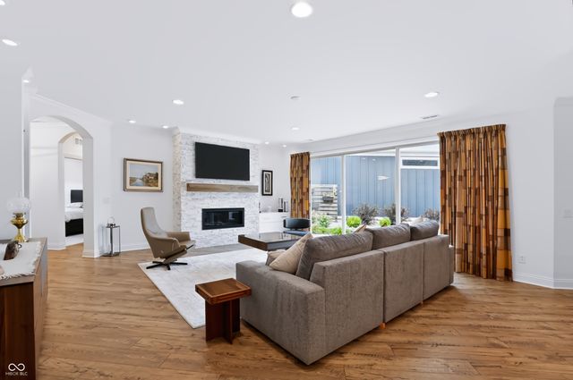 14009 Rowling Place, Carmel, IN 46033