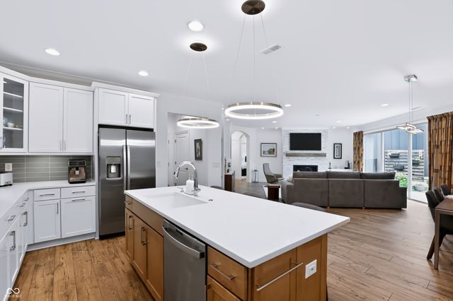 14009 Rowling Place, Carmel, IN 46033