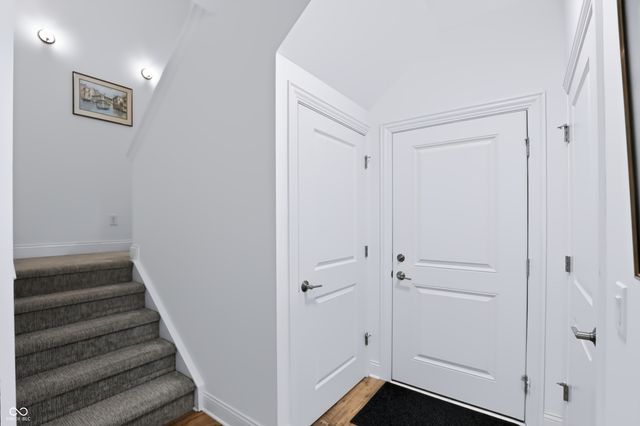 14009 Rowling Place, Carmel, IN 46033