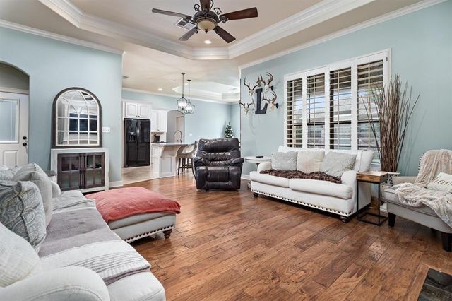 435 Bryant Boulevard, Bridge City, TX 77611