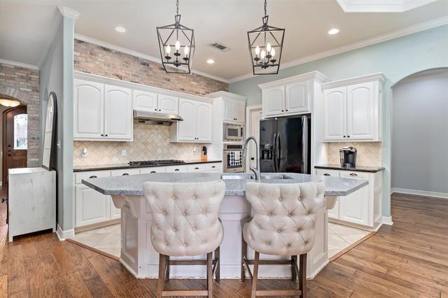 435 Bryant Boulevard, Bridge City, TX 77611