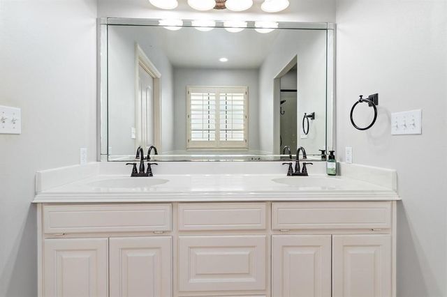 435 Bryant Boulevard, Bridge City, TX 77611