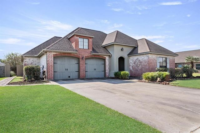 435 Bryant Boulevard, Bridge City, TX 77611