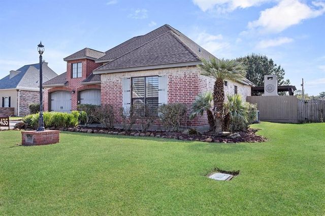 435 Bryant Boulevard, Bridge City, TX 77611