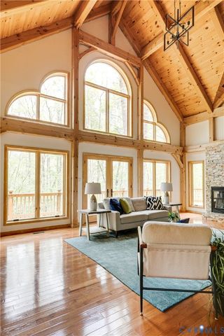 2740 Windy Crest Ln, Powhatan, VA 23139