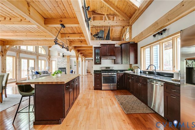 2740 Windy Crest Ln, Powhatan, VA 23139