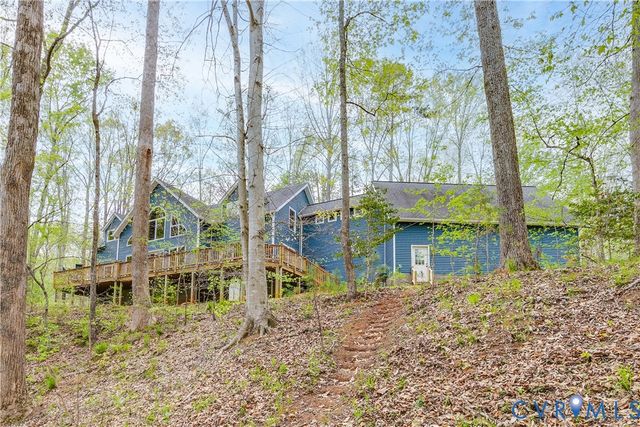 2740 Windy Crest Ln, Powhatan, VA 23139