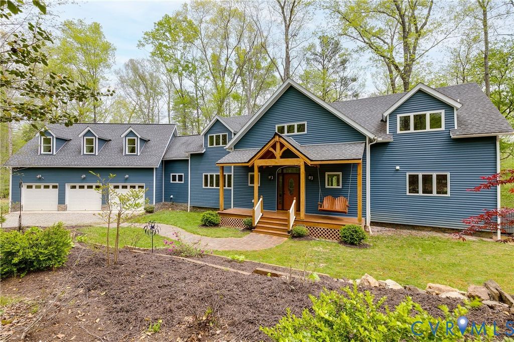 2740 Windy Crest Ln, Powhatan, VA 23139