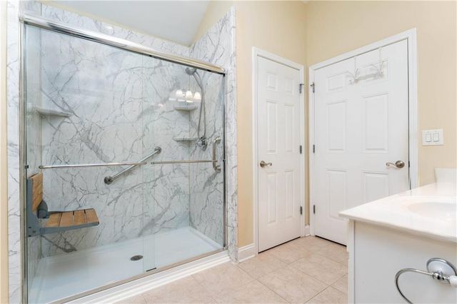 140 Cottage Club Drive, Locust Grove, GA 30248