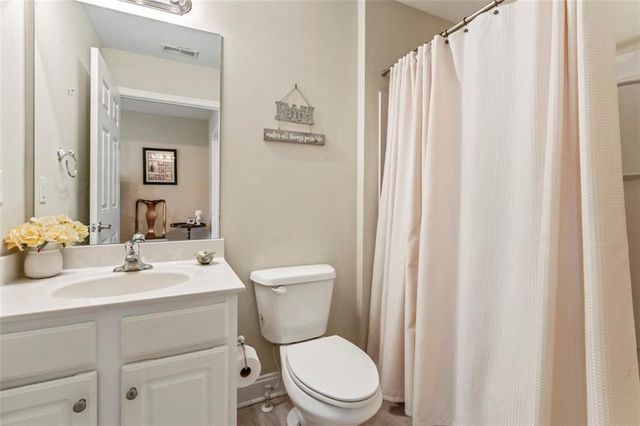 140 Cottage Club Drive, Locust Grove, GA 30248