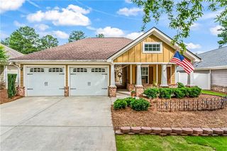 140 Cottage Club Drive, Locust Grove, GA 30248