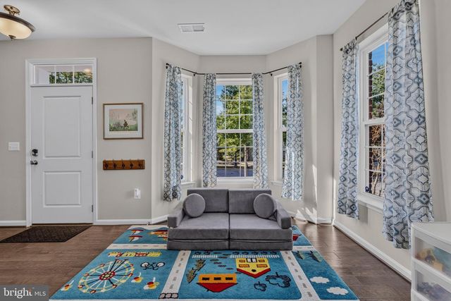 242-A BUCKEYE CIR, La Plata, MD 20646