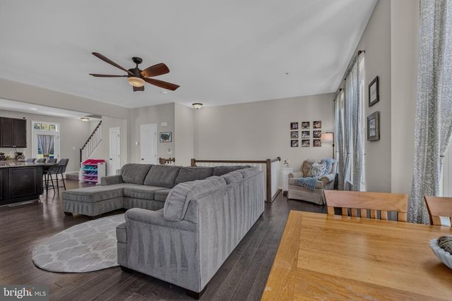 242-A BUCKEYE CIR, La Plata, MD 20646