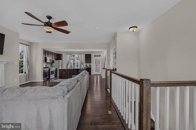 242-A BUCKEYE CIR, La Plata, MD 20646
