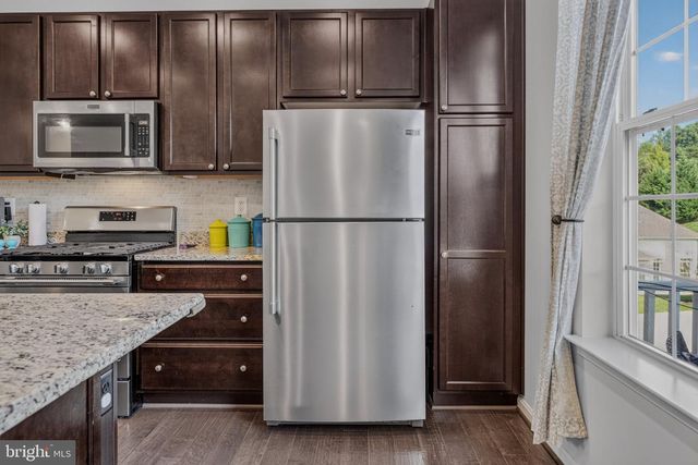 242-A BUCKEYE CIR, La Plata, MD 20646