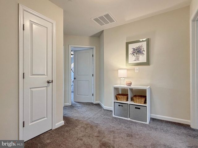 242-A BUCKEYE CIR, La Plata, MD 20646
