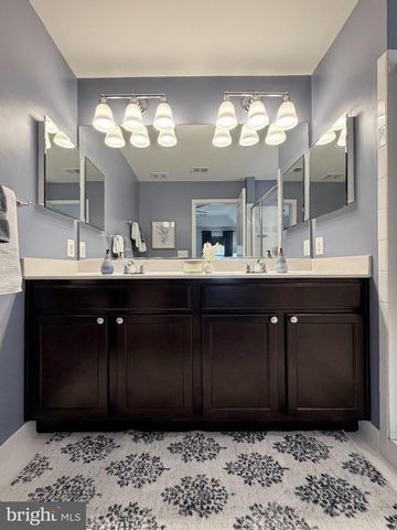 242-A BUCKEYE CIR, La Plata, MD 20646