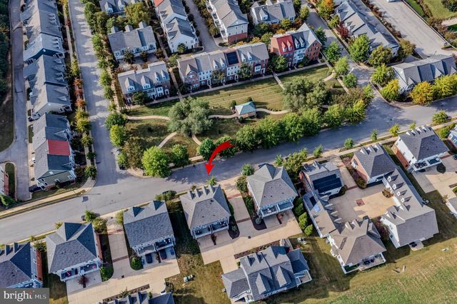 242-A BUCKEYE CIR, La Plata, MD 20646