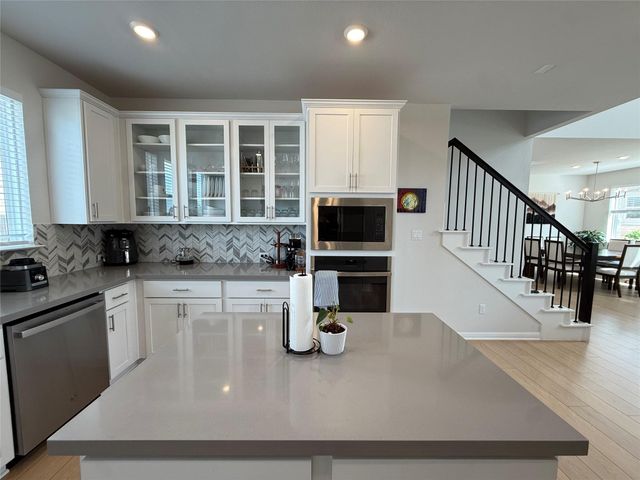 437 Leeward PASS, Leander, TX 78641