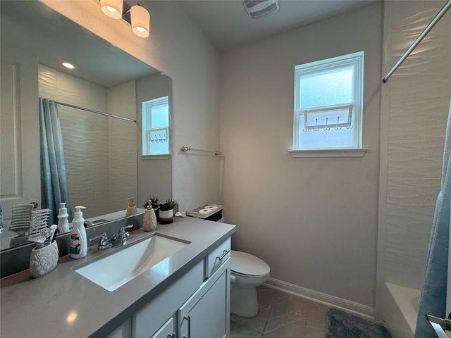437 Leeward PASS, Leander, TX 78641
