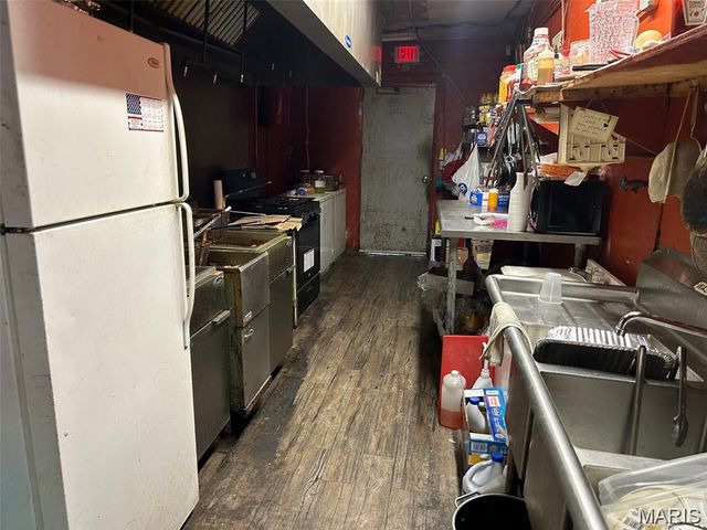 3800 Saint Clair Avenue, East St Louis, IL 62205