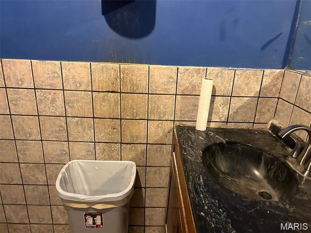 3800 Saint Clair Avenue, East St Louis, IL 62205