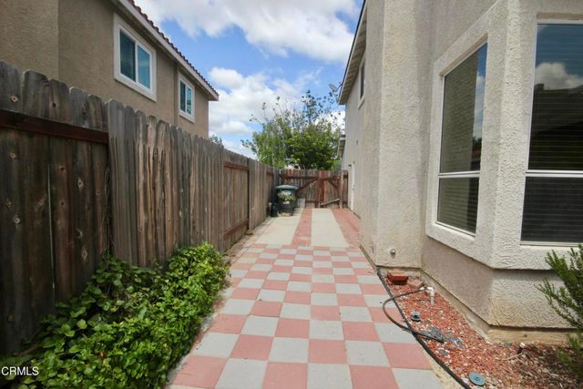1135 Via Carranza, Camarillo, CA 93012