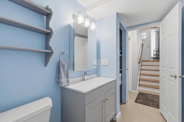 7718 N Brownsville Ct, Spokane, WA 99208