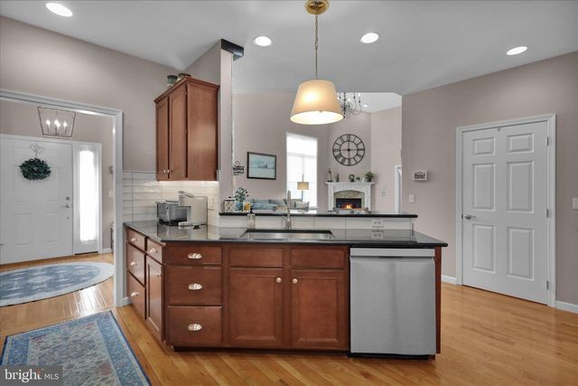 901 LANTERN DRIVE, Lebanon, PA 17046