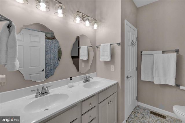 901 LANTERN DRIVE, Lebanon, PA 17046