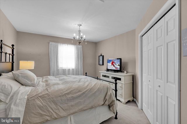 901 LANTERN DRIVE, Lebanon, PA 17046