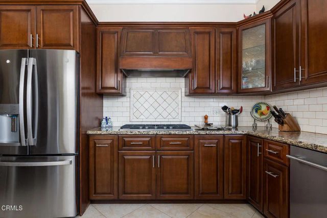 1861 Oakmont Terrace, Glendale, CA 91208