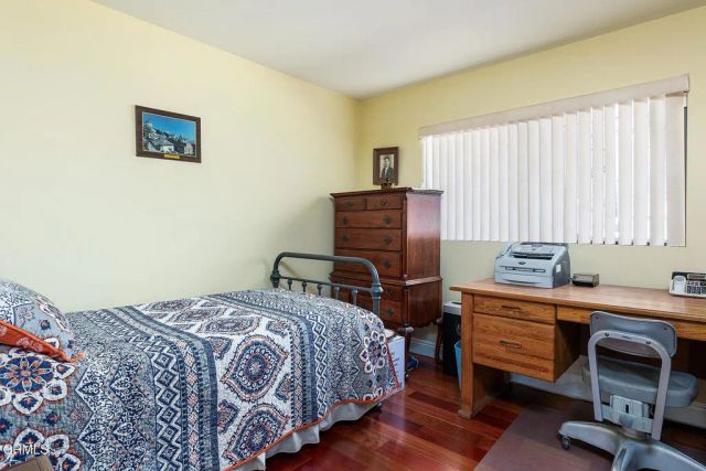 1861 Oakmont Terrace, Glendale, CA 91208
