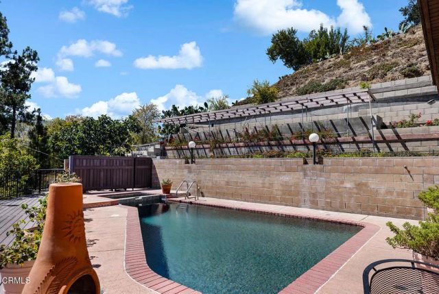 1861 Oakmont Terrace, Glendale, CA 91208