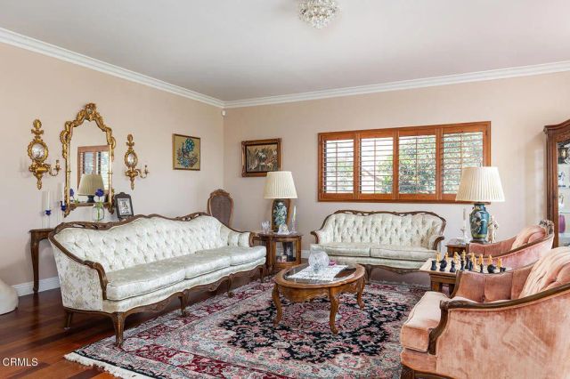 1861 Oakmont Terrace, Glendale, CA 91208