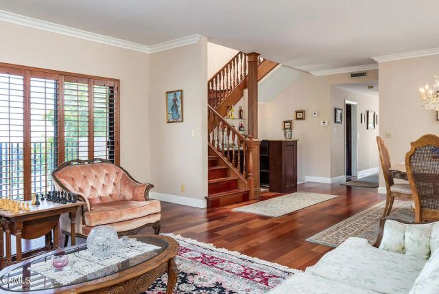 1861 Oakmont Terrace, Glendale, CA 91208