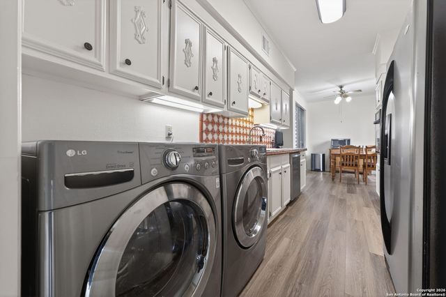 3678 Hidden Dr Apt 1301, San Antonio, TX 78217