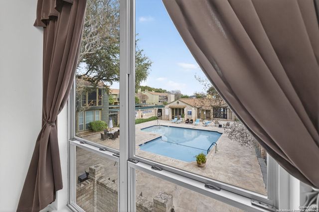 3678 Hidden Dr Apt 1301, San Antonio, TX 78217